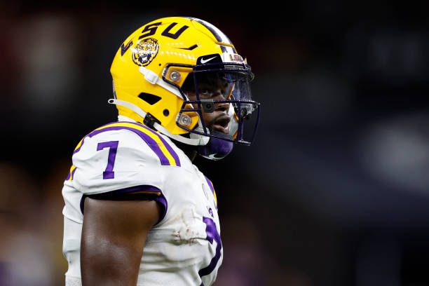 NEW ORLEANS, LOUISIANA - SEPTEMBER 04: Wide receiver Kayshon Boutte #7 of the LSU Tigers looks on during the game against the Florida State Seminoles at Caesars Superdome on September 04, 2022 in New Orleans, Louisiana. (Photo by Chris Graythen/Getty Images)
