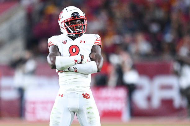 LOS ANGELES, CA - OCTOBER 09: Utah Utes cornerback Clark Phillips III (8) celebrates during a college football game between the Utah Utes and the USC Trojans on October 9, 2021, at Los Angeles Memorial Coliseum in Los Angeles, CA. (Photo by Brian Rothmuller/Icon Sportswire via Getty Images)