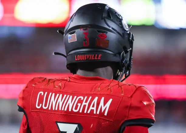 LOUISVILLE, KY - SEPTEMBER 16: Malik Cunningham #3 of the Louisville Cardinals is seen during the game against the Florida State Seminoles at Cardinal Stadium on September 16, 2022 in Louisville, Kentucky. (Photo by Michael Hickey/Getty Images)