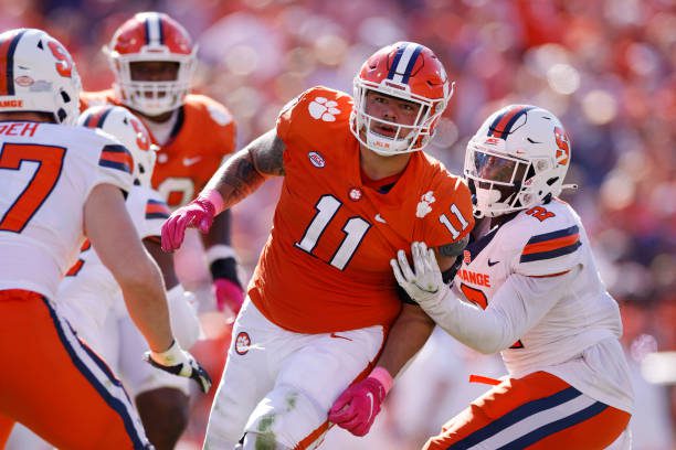 CLEMSON, SC - OCTOBER 22: Clemson Tigers defensive tackle Bryan Bresee (11) rushes on defense during a college football game against the Syracuse Orange on October 22, 2022 at Memorial Stadium in Clemson, South Carolina. (Photo by Joe Robbins/Icon Sportswire via Getty Images)