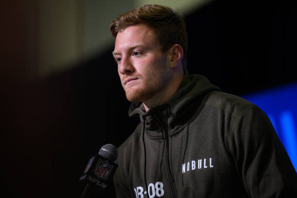 INDIANAPOLIS, IN - MARCH 03: Kentucky quarterback Will Levis answers questions from the media during the NFL Scouting Combine on March 3, 2023, at the Indiana Convention Center in Indianapolis, IN. (Photo by Zach Bolinger/Icon Sportswire via Getty Images)