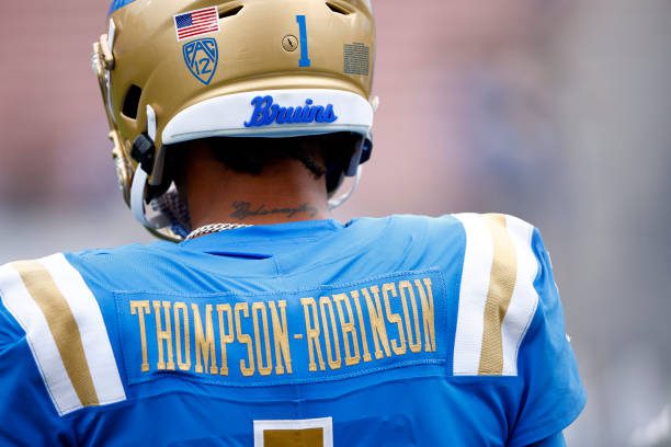 PASADENA, CALIFORNIA - SEPTEMBER 10: Dorian Thompson-Robinson #1 of the UCLA Bruins before a game between the Alabama State Hornets and the UCLA Bruins at Rose Bowl Stadiu on September 10, 2022 in Pasadena, California. (Photo by Ronald Martinez/Getty Images)