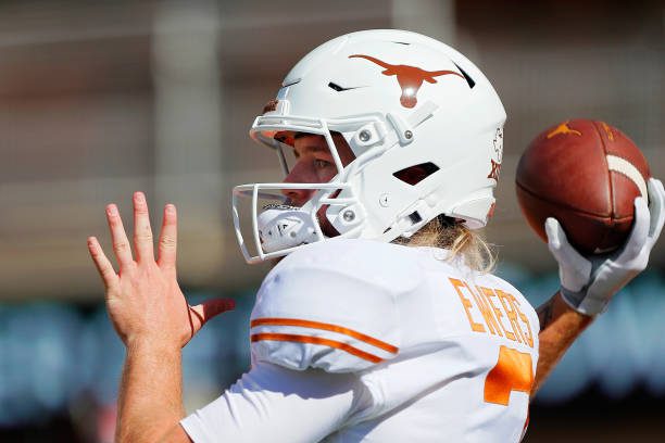 STILLWATER, OK - OCTOBER 22:  Quarterback Quinn Ewers #3 of the Texas Longhorns gets set to throw before a game against the Oklahoma State Cowboys at Boone Pickens Stadium on October 22, 2022 in Stillwater, Oklahoma.  Oklahoma State won 41-34.  (Photo by Brian Bahr/Getty Images)