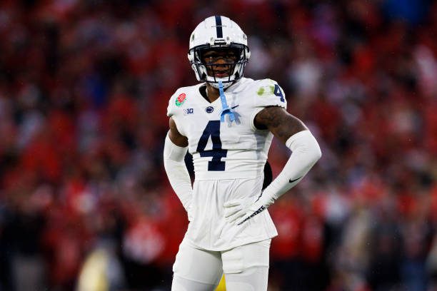PASADENA, CA - JANUARY 02: Penn State Nittany Lions cornerback Kalen King (4) defends during the Rose Bowl game between the Penn State Nittany Lions and the Utah Utes on January 2, 2023 at the Rose Bowl Stadium in Pasadena, CA. (Photo by Ric Tapia/Icon Sportswire via Getty Images)