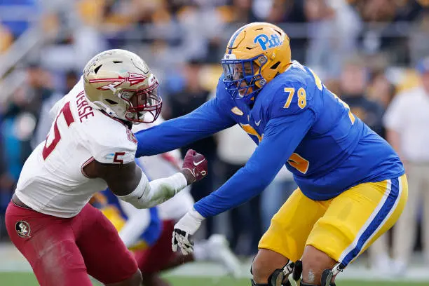 PITTSBURGH, PA - NOVEMBER 04: Pittsburgh Panthers offensive lineman Branson Taylor (78) blocks against Florida State Seminoles defensive lineman Jared Verse (5) during a college football game on November 04, 2023 at Acrisure Stadium in Pittsburgh, Pennsylvania. (Photo by Joe Robbins/Icon Sportswire via Getty Images)