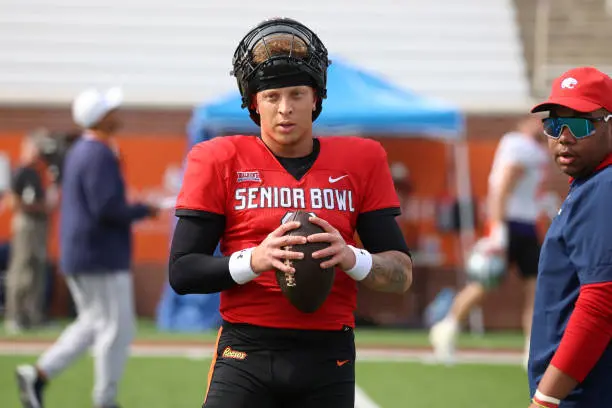 MOBILE, AL - FEBRUARY 01: American quarterback Spencer Rattler of South Carolina (2) during the American team practice for the Reese's Senior Bowl on February 31, 2024 at Hancock Whitney Stadium in Mobile, Alabama.  (Photo by Michael Wade/Icon Sportswire via Getty Images)