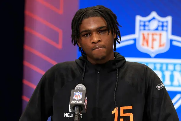 INDIANAPOLIS, INDIANA - FEBRUARY 28: Cam Ward #QB15 of Miami-FL speaks to the media during the NFL Combine at Lucas Oil Stadium on February 28, 2025 in Indianapolis, Indiana. (Photo by Justin Casterline/Getty Images)