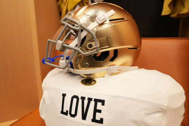 MIAMI GARDENS, FLORIDA - JANUARY 9: The helmet of Jeremiyah Love #4 of the Notre Dame Fighting Irish in the locker room prior to the Orange Bowl game against the Penn State Nittany Lions at Hard Rock Stadium on January 9, 2025 in Miami Gardens, Florida. (Photo by CFP/Getty Images)