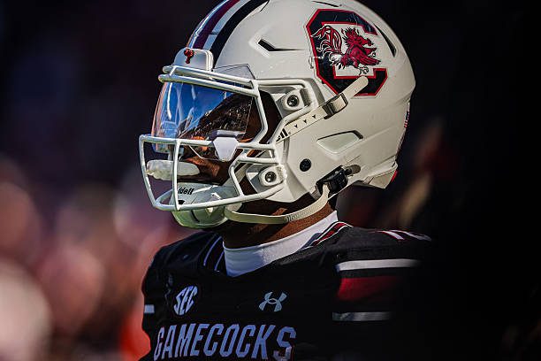 COLUMBIA, SOUTH CAROLINA - NOVEMBER 29: Lanorris Sellers #16 of the South Carolina Gamecocks looks on during the second half of a football game against the Clemson Tigers at Williams-Brice Stadium on November 29, 2025 in Columbia, South Carolina. (Photo by David Jensen/Getty Images)