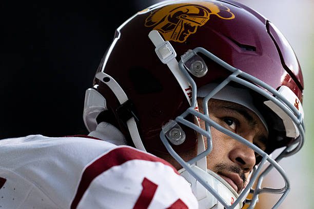 EUGENE, OREGON - NOVEMBER 22: Jayden Maiava #14 of the USC Trojans looks up towards the scoreboard during the second half of the game against the Oregon Ducks at Autzen Stadium on November 22, 2025 in Eugene, Oregon. (Photo by Ali Gradischer/Getty Images)