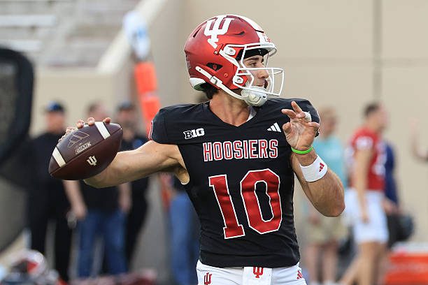 BLOOMINGTON, INDIANA - APRIL 23: Josh Hoover #10 of the Indiana Hoosiers throws the ball during the 2026 Indiana Spring Football Game at Memorial Stadium on April 23, 2026 in Bloomington, Indiana.  (Photo by Justin Casterline/Getty Images for ONIT)