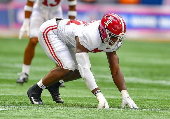 ATLANTA, GA  SEPTEMBER 04:  Alabama linebacker Will Anderson Jr. (31) lines up on defense during the Chick-fil-A Kick-Off Game between the Miami Hurricanes and the Alabama Crimson Tide on September 4th, 2021 at Mercedes-Benz Stadium in Atlanta, GA.  (Photo by Rich von Biberstein/Icon Sportswire via Getty Images)