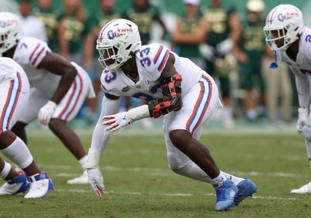 TAMPA, FL - SEPTEMBER 11: Florida Gators defensive lineman Princely Umanmielen (33) during the college football game between the Florida Gators and South Florida Bulls on September 11, 2021 at Raymond James Stadium in Tampa, FL. (Photo by Mark LoMoglio/Icon Sportswire via Getty Images)