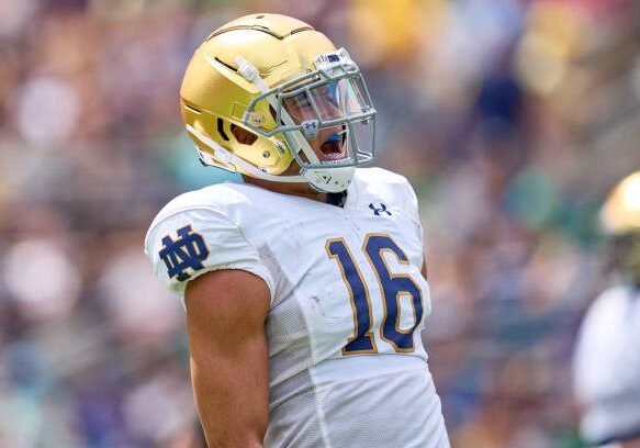 SOUTH BEND, IN - APRIL 23: Notre Dame Fighting Irish safety Brandon Joseph (16) looks on during the Notre Dame Blue-Gold Spring Football Game on April 23, 2022 at Notre Dame Stadium in South Bend, IN. (Photo by Robin Alam/Icon Sportswire via Getty Images)