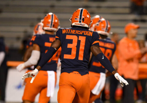 CHAMPAIGN, IL - SEPTEMBER 22: Illinois DB Devon Witherspoon (31) during warmups prior to a college football game between the Chattanooga Mocs and Illinois Fighting Illini on September 22, 2022 at Memorial Stadium in Champaign, Illinois.  (Photo by James Black/Icon Sportswire via Getty Images)