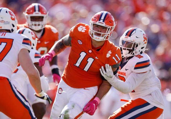 CLEMSON, SC - OCTOBER 22: Clemson Tigers defensive tackle Bryan Bresee (11) rushes on defense during a college football game against the Syracuse Orange on October 22, 2022 at Memorial Stadium in Clemson, South Carolina. (Photo by Joe Robbins/Icon Sportswire via Getty Images)