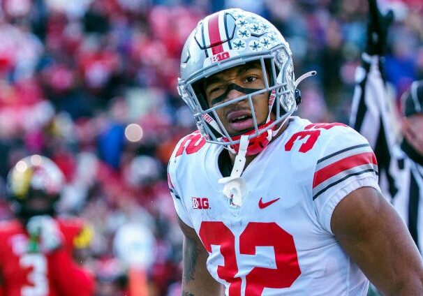 COLLEGE PARK, MD - NOVEMBER 19: Ohio State Buckeyes running back TreVeyon Henderson (32) reacts after going in for a touchdown early in the first quarter during a Big10 football game between the Maryland Terrapins and the Ohio State Buckeyes on November 19, 2022, at SECU Stadium, in College Park, Maryland.
(Photo by Tony Quinn/Icon Sportswire via Getty Images)