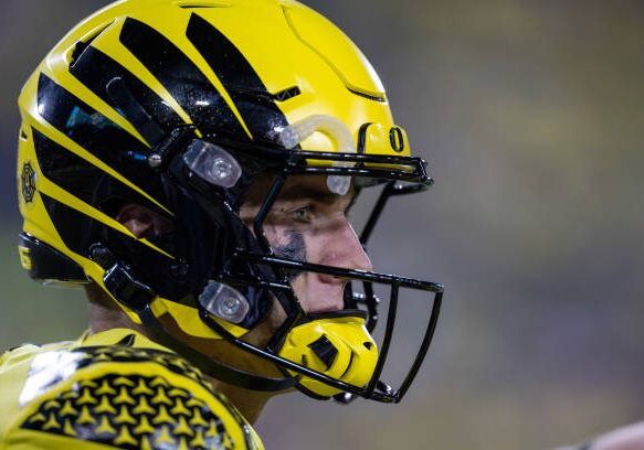 EUGENE, OR - SEPTEMBER 10: Bo Nix #10 of the Oregon Ducks stand on the sidelines against the Eastern Washington Eagles at Autzen Stadium on September 10, 2022 in Eugene, Oregon. (Photo by Tom Hauck/Getty Images)