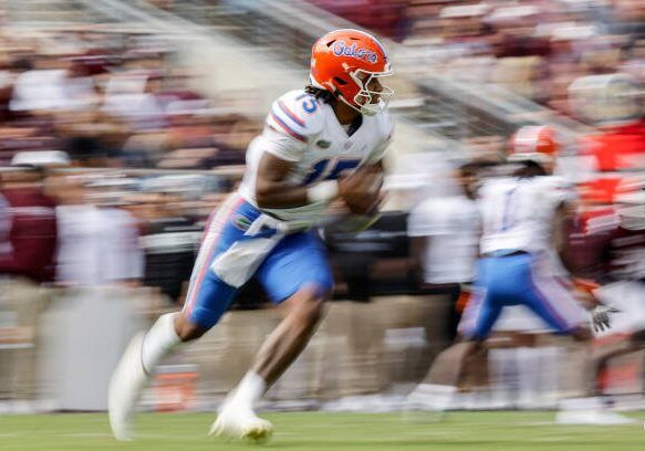 COLLEGE STATION, TEXAS - NOVEMBER 05: Anthony Richardson #15 of the Florida Gators scrambles in the second quarter against the Texas A&amp;M Aggies at Kyle Field on November 05, 2022 in College Station, Texas. (Photo by Tim Warner/Getty Images)