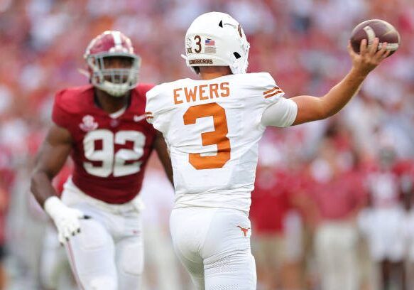 TUSCALOOSA, ALABAMA - SEPTEMBER 09: Quinn Ewers #3 of the Texas Longhorns throws the ball during the first quarter against the Alabama Crimson Tide at Bryant-Denny Stadium on September 09, 2023 in Tuscaloosa, Alabama. (Photo by Kevin C. Cox/Getty Images)
