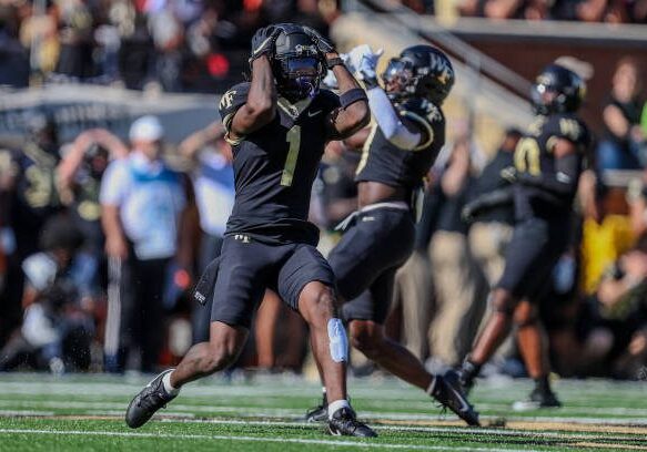 CHARLOTTE, NC - OCTOBER 28: Caelen Carson #1 of the Wake Forest Demon Deacons reacts after dropping an interception during a football game against the Florida State Seminoles at Allegacy Federal Credit Union Stadium in Winston-Salem, North Carolina on Oct 28, 2023. (Photo by David Jensen/Icon Sportswire via Getty Images)