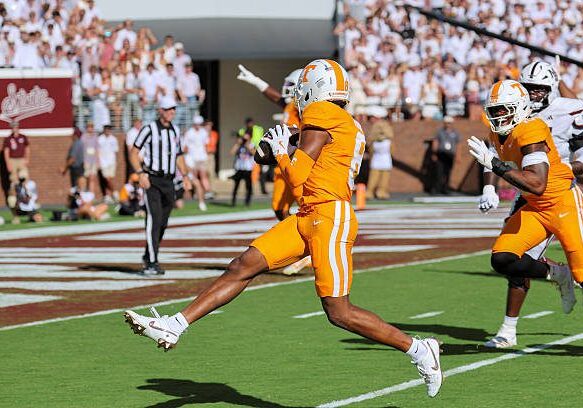 STARKVILLE, MS - SEPTEMBER 27: Tennessee Volunteers defensive back Colton Hood (8) celebrates while returning an interception for a TD during the college football game between the Tennessee Volunteers and Mississippi State Bulldogs on September 27, 2025, at Davis Wade Stadium in Starkville, Mississippi.(Photo by Jason Homan/Icon Sportswire via Getty Images)