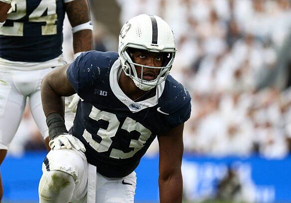 STATE COLLEGE, PENNSYLVANIA - OCTOBER 11: Dani Dennis-Sutton #33 of the Penn State Nittany Lions looks on before the snap against the Northwestern Wildcats at Beaver Stadium on October 11, 2025 in State College, Pennsylvania. (Photo by Isaiah Vazquez/Getty Images)