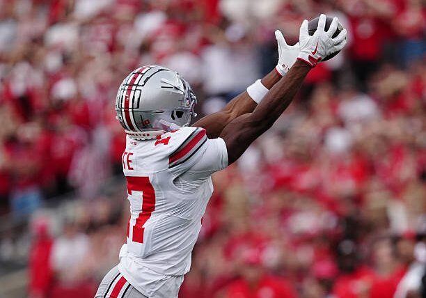 On October 18, 2025, in Madison, Wisconsin, USA, Ohio State Buckeyes wide receiver Carnell Tate (17) makes a catch in the second half against the Wisconsin Badgers at Camp Randall Stadium. (Photo by Ross Harried/NurPhoto via Getty Images)
