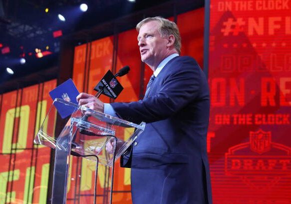 ARLINGTON, TX - APRIL 26:  NFL Commissioner Roger Goodell during the first round at the 2018 NFL Draft at AT&amp;T Statium on April 26, 2018 at AT&amp;T Stadium in Arlington Texas.  (Photo by Rich Graessle/Icon Sportswire via Getty Images)