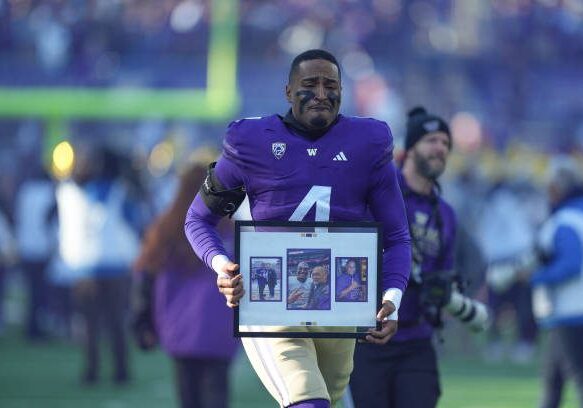 SEATTLE, WA - NOVEMBER 25: Washington Huskies defensive end Zion Tupuola-Fetui (4) reacts during his senior night presentation before a PAC12 game between the Washington Huskies and the Washington State Cougars on November 25, 2023 at Husky Stadium in Seattle, WA. (Photo by Jeff Halstead/Icon Sportswire via Getty Images)